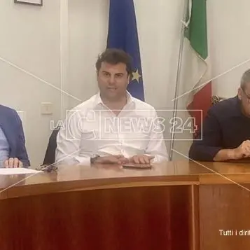 Mendicino, botta e risposta in Comune sulla carenza d'acqua