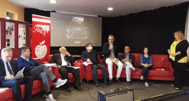 Il Peperoncino Jazz Festival compie 18 anni: apre il concerto di Steve Gadd