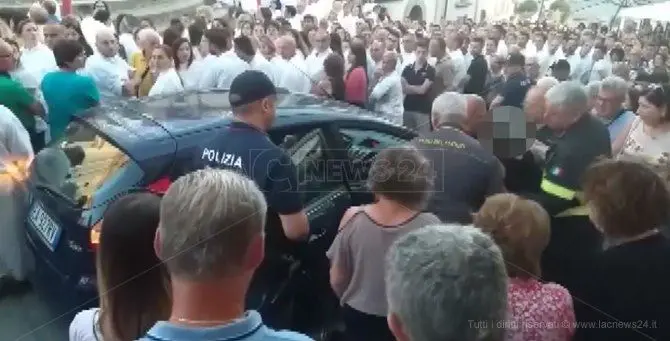 Polistena, manca l’ambulanza e la festa rischia di finire in tragedia