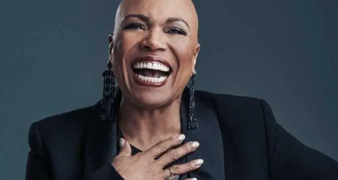 La regina del jazz Dee Dee Bridgewater al parco archeologico di Locri