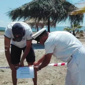 Spiaggia occupata abusivamente, scatta il sequestro a Curinga