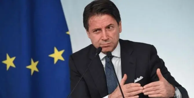 Autonomia, Conte: «Passi in avanti, ma i governatori non avranno tutto»