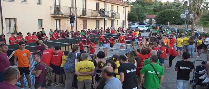 Motta San Giovanni, sei contrade in sfida nello storico palio