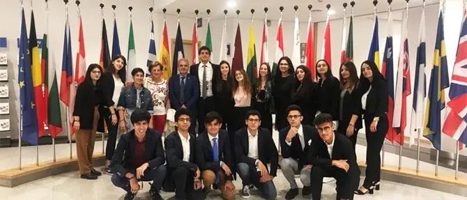 Locri, i ragazzi del Liceo Zaleuco in viaggio premio a Bruxelles