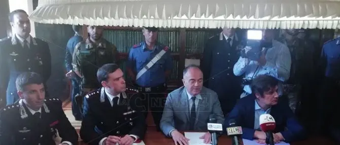 Prisoners tax, soldi della droga per i detenuti e figli usati per spacciare