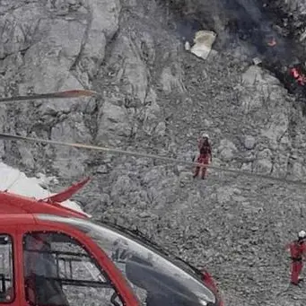 Scontro in volo tra aerei al confine tra Francia e Italia: due morti e un ferito