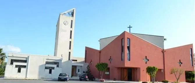 Vandali in azione nella chiesa Santissima Trinità a Scalea