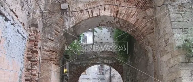 Cosenza, fondi Cipe per il centro storico addio: i 90 milioni andranno nei Cis