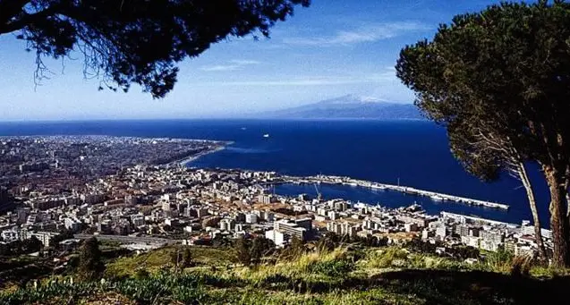 Reggio quinta città in Italia per eventi meteo estremi: l’allarme di Legambiente nel report “Città Clima 2025”\n