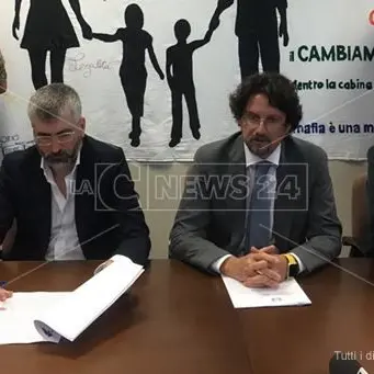 Le mani dei Cordì su Locri: «Non c’è bisogno che parliamo, basta che ci vedono»
