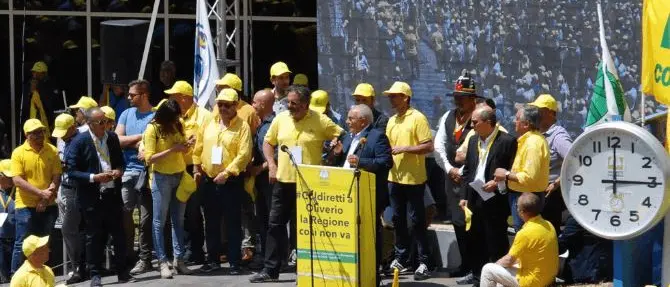 «Giù le mani dai Consorzi»: al via la protesta degli agricoltori calabresi