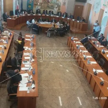 Cosenza, il Consiglio si riunisce per approvare l'assestamento
