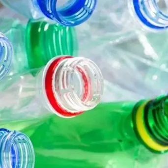 Marcellinara diventa plastic free: a scuola con le borracce termiche
