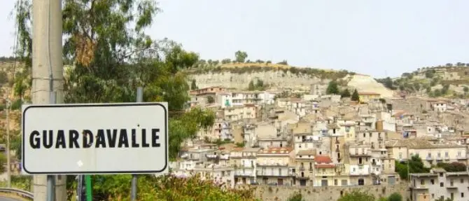 L'opera lirica Cavalleria rusticana in scena nel teatro naturale di Guardavalle