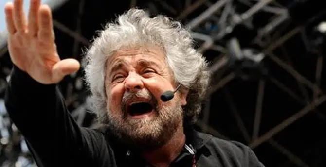 Crisi di governo, Grillo torna in campo: «Salviamo l’Italia dai nuovi barbari»