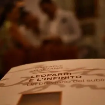 «Leopardi e L’Infinito»: presentato il nuovo saggio di Raffaele Gaetano