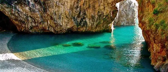 Il fascino della Calabria tra mare, montagna e arte per un Ferragosto all'insegna del relax