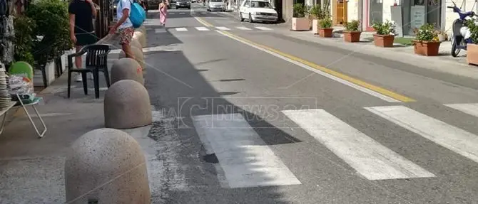 Dissuasori a Tropea, la minoranza attacca: «Creano solo disagi»