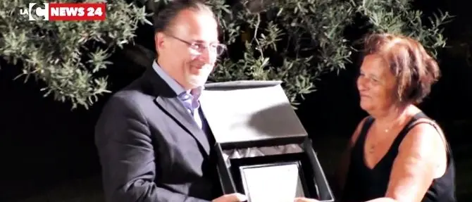 Caulonia, il premio Frammartino allo storico Nicaso: «Ritorno alle radici»