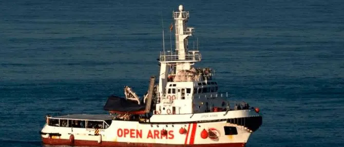 Open Arms, polizia nella sede della Guardia costiera a Roma