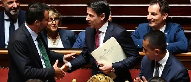 Salvini: «Voglio vedervi a fare le riforme con Boschi e Lotti»