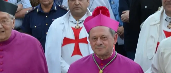 Anche il vescovo di Locri contro Salvini: «Sacrilego usare la religione come i mafiosi»