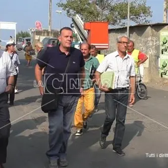 Blitz del sindaco in un villaggio turistico abusivo di Santa Maria del Cedro