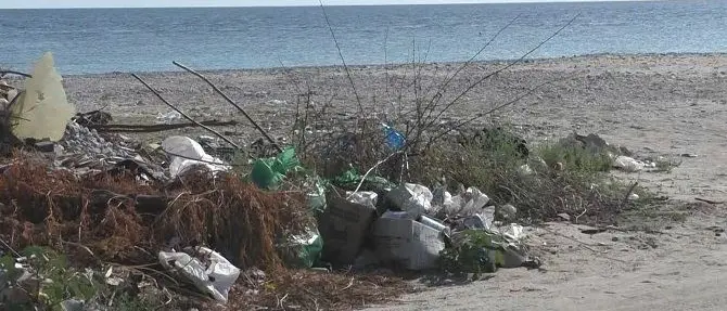 Corigliano-Rossano, il sindaco Stasi dichiara guerra ai “lordazzi”