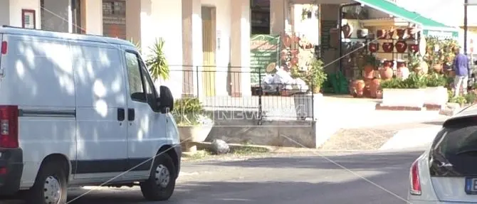 Accoltellamento a Scalea, il turista inseguito dal branco fin sotto casa