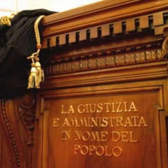 Lamezia, udienza preliminare per due avvocati indagati