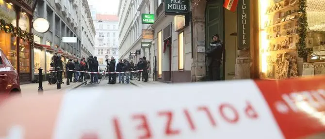 Vienna, spari in pieno centro: un morto e un ferito