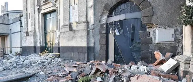 Terremoto a Catania, dalla Calabria partite squadre dei vigili del fuoco