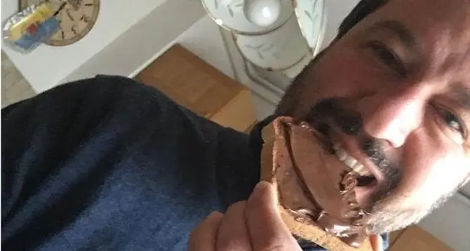 Salvini, il ”pasticciaccio brutto“ della Nutella e l'ira dei follower