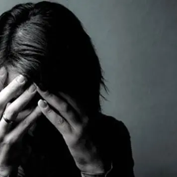 Stalking, incendia il garage dell'ex moglie: arrestato