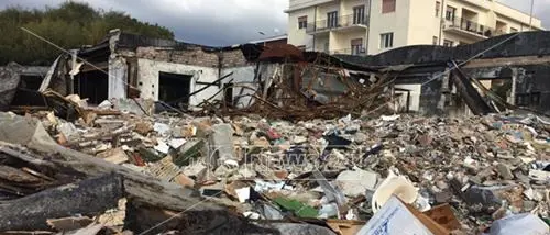 Amianto al Fata Morgana, esposto in Procura di “Stanza101”