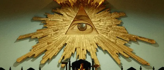 Nel 2019 maxi blitz, giù i cappucci: la massoneria deviata cosentina in frantumi?