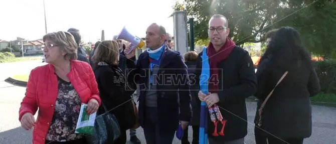 Lamezia, Uil: «Irregolare l’affidamento esterno del Piano esecutivo di gestione»