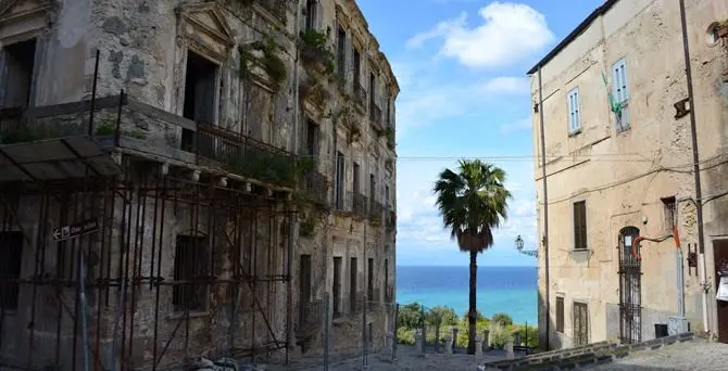 Tropea, il palazzo monumentale in rovina diventa un albergo 5 stelle