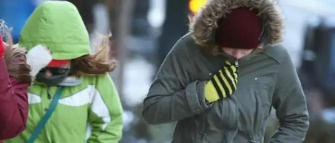 Freddo polare nella piana di Gioia e dal cielo inizia a cadere qualche fiocco