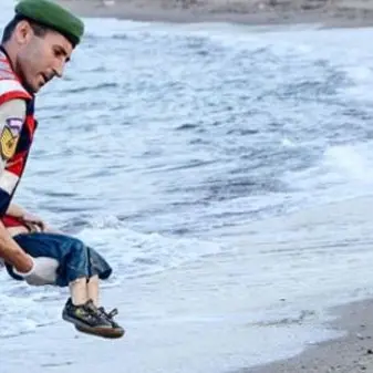 Alan Kurdi, il piccolo morto nel naufragio del 2015 aveva uno zio calabrese
