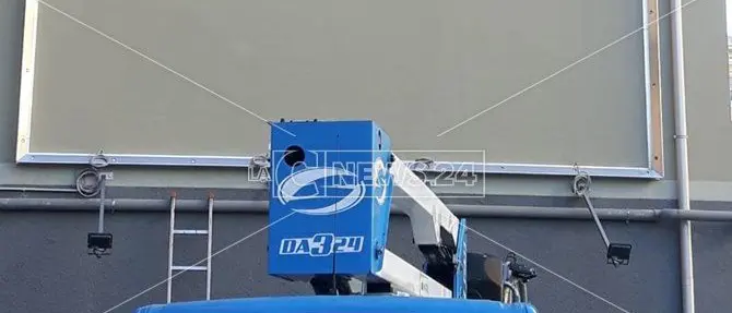 Catanzaro, sequestrato un impianto pubblicitario abusivo