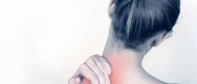 Cervicale, una persona su due ne soffre: cause e cure a LaC Salute