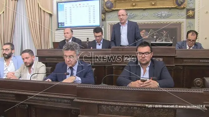 Cosenza, elezioni dimezzate per il Consiglio provinciale