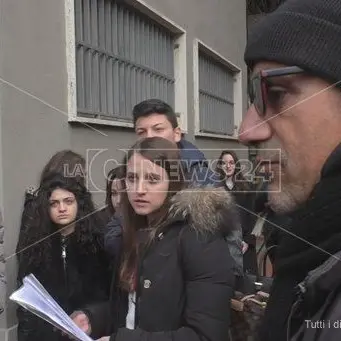 Catanzaro, aule ancora al freddo: studenti in protesta