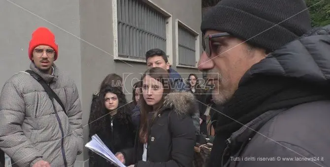 Catanzaro, aule ancora al freddo: studenti in protesta