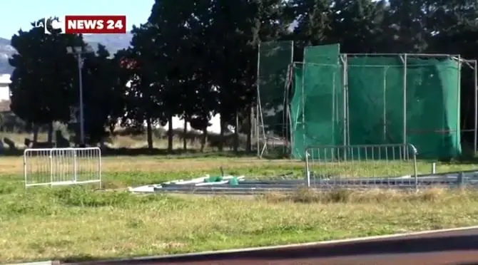 A Reggio Calabria il campo Coni sprofonda nel degrado