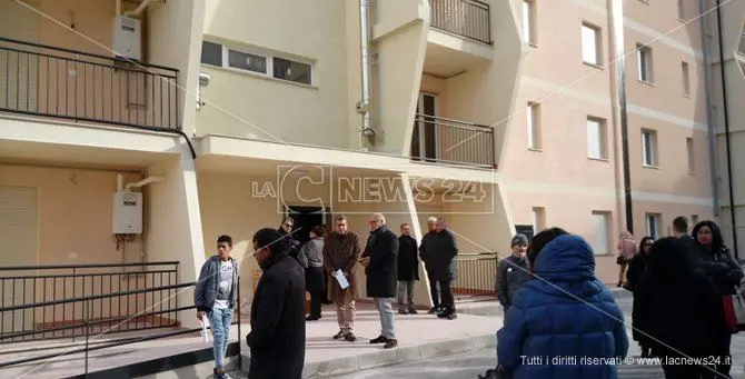 Comitato per l'ordine e la sicurezza: via gli abusivi da viale Isonzo