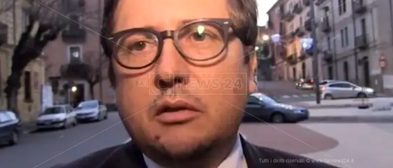 Sanità, il governo pronto a impugnare le nomine del presidente Oliverio