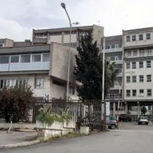 Tropea, tensione all’ufficio ticket: dipendente aggredito