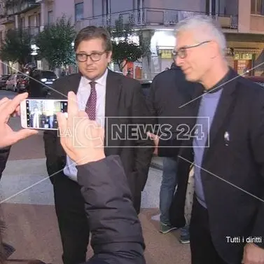 Sanità, consegnato a Gratteri un esposto sulle nomine dei manager scelti da Oliveiro